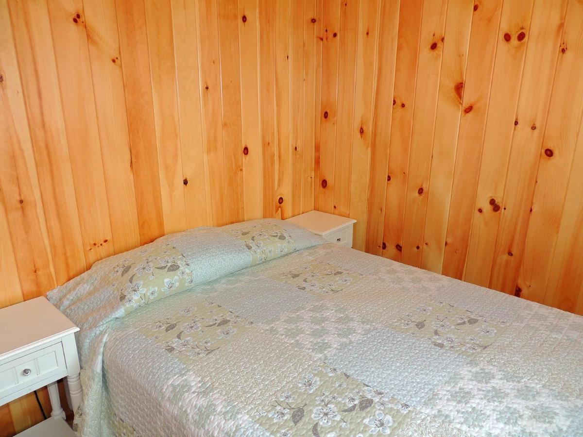 Angel Rock Waterfront Cottages Cape Vincent Exteriör bild