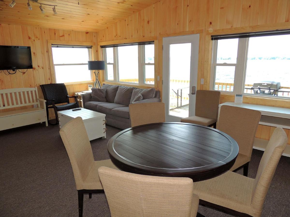 Angel Rock Waterfront Cottages Cape Vincent Exteriör bild