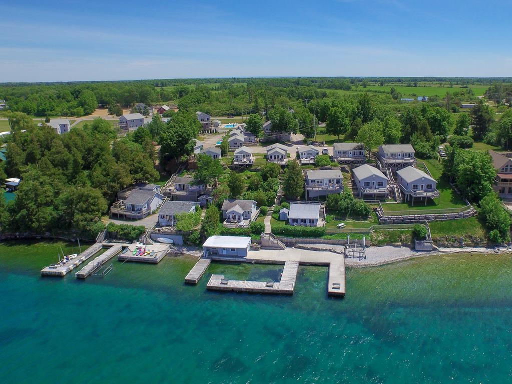 Angel Rock Waterfront Cottages Cape Vincent Exteriör bild