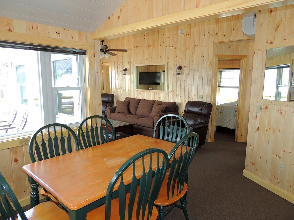Angel Rock Waterfront Cottages Cape Vincent Exteriör bild